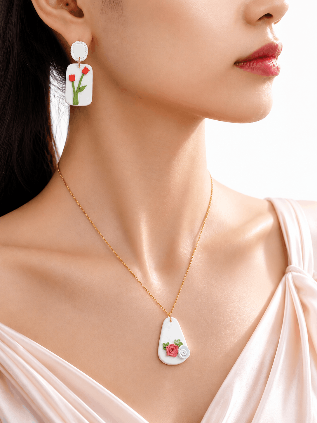 Ivory Bloom Pendant