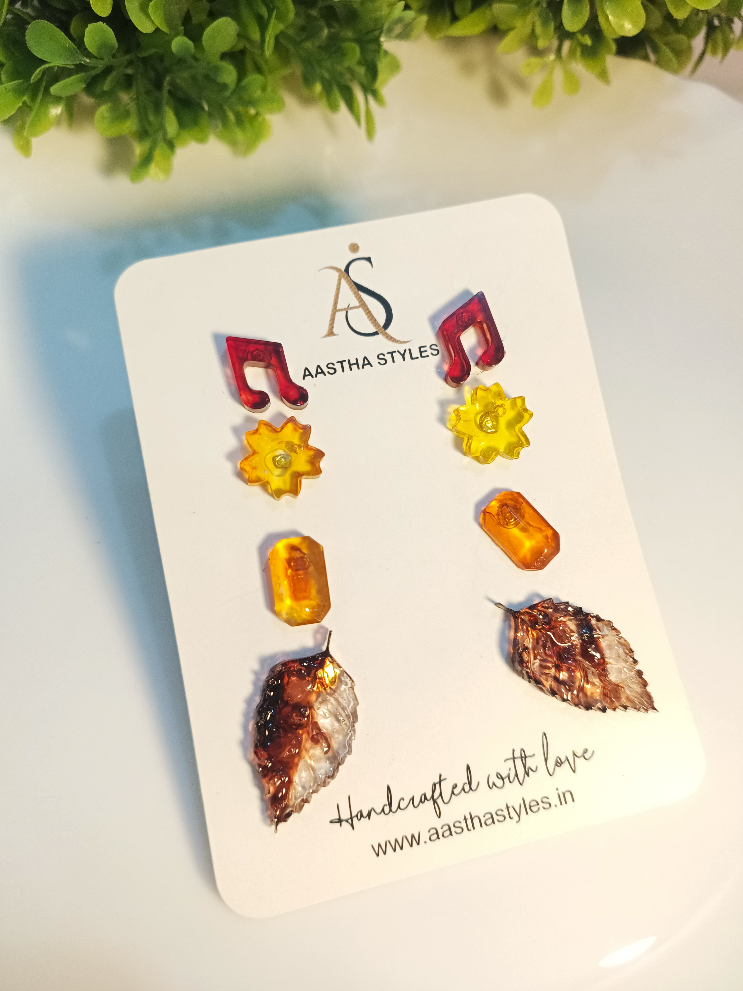 Resin Nature & Music Charm Set